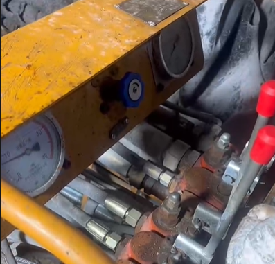 向下施工定向钻机故障