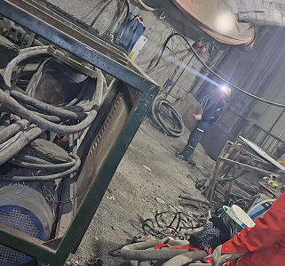 选择反井钻机及配套设备