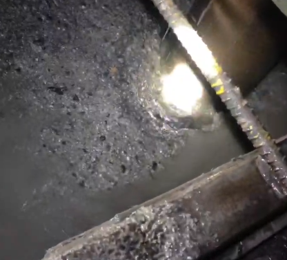 下面有裂隙断层需要注浆